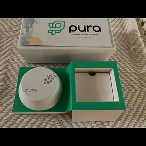 Pura Diffuser Device & (1) Fragrance Refill